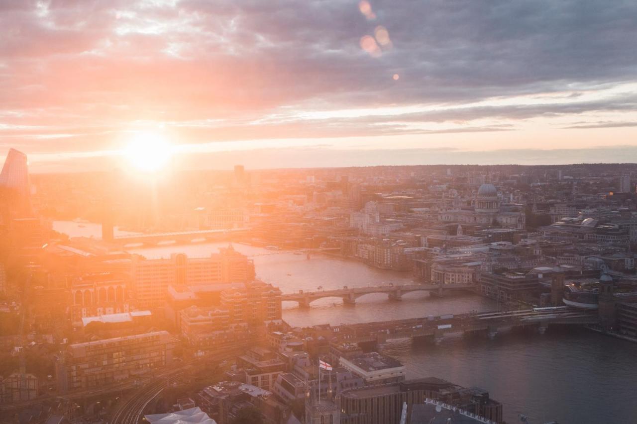 Hotel Citizenm Tower Of Londra Esterno foto