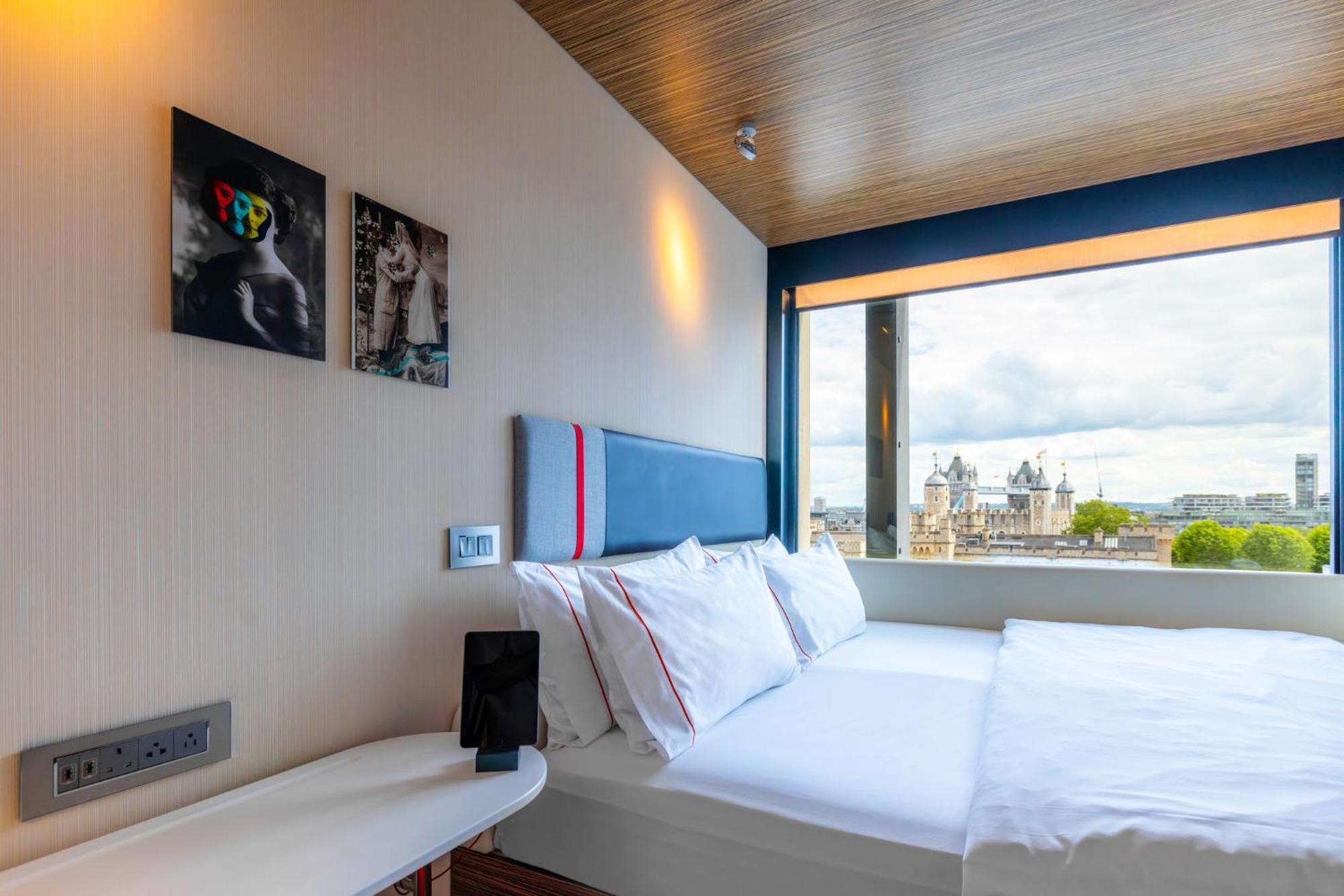 Hotel Citizenm Tower Of Londra Esterno foto