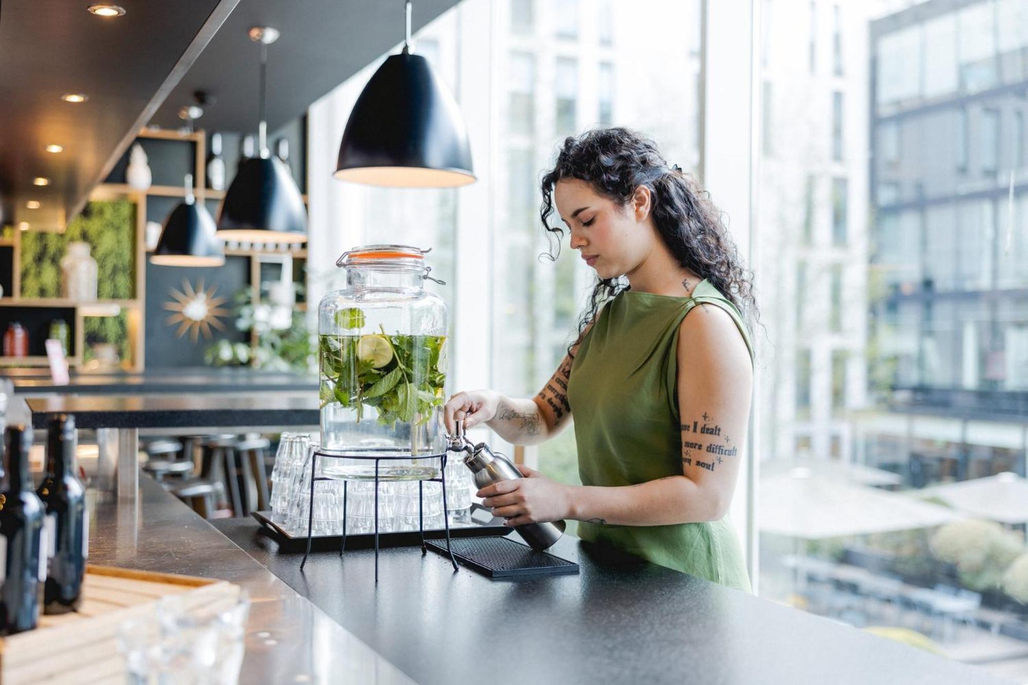 Hotel Citizenm Tower Of Londra Esterno foto